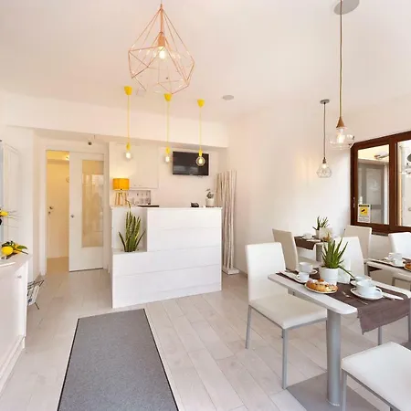 B&B Sorrento Central