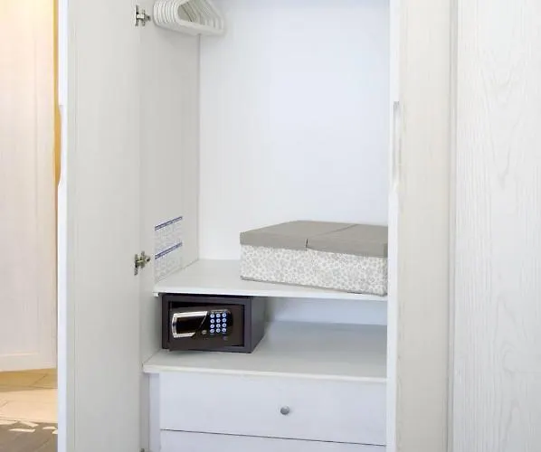 فندق مبيت وإفطار B&B Sorrento Central